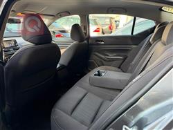 نيسان ألتيما